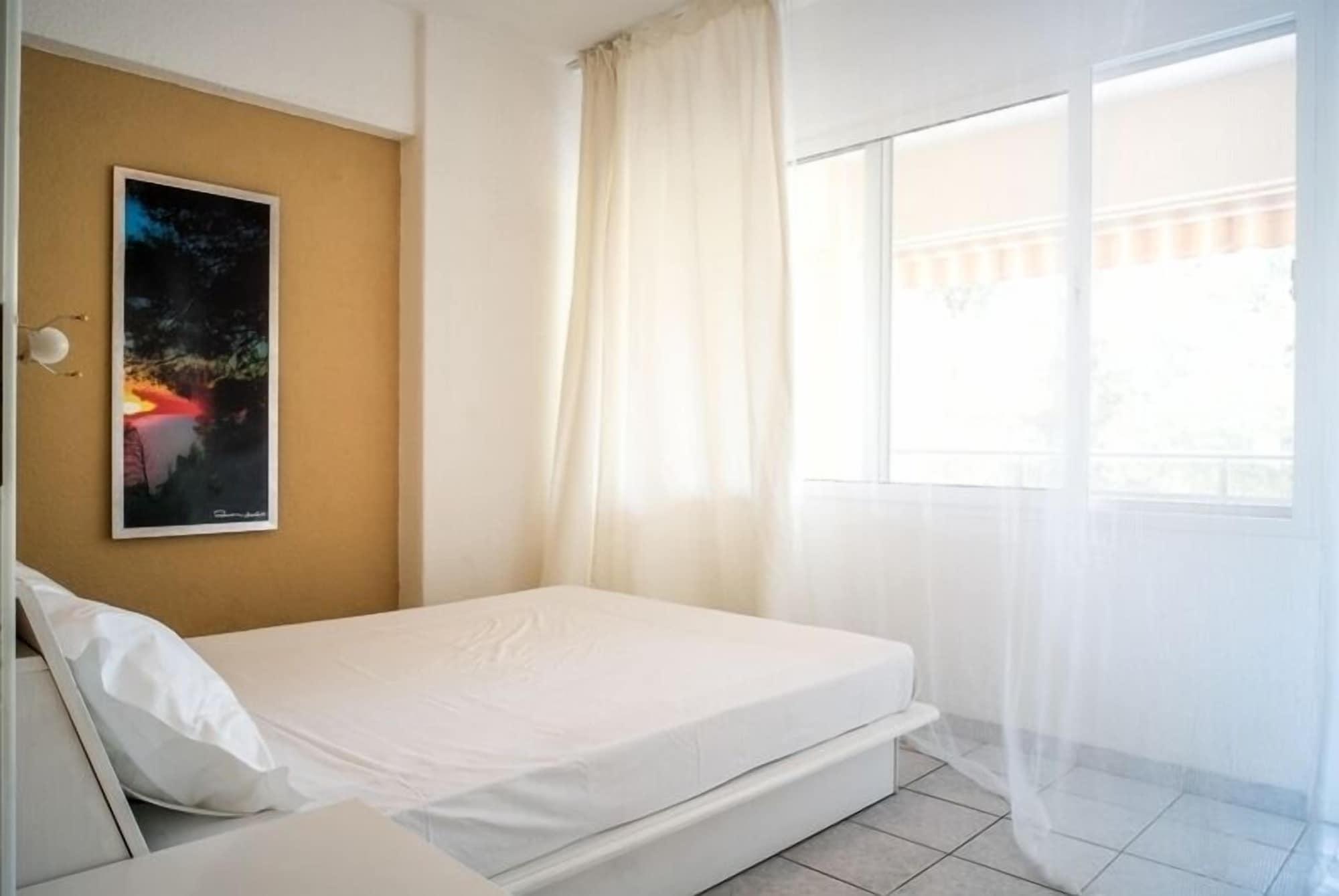 Dryades Hotel سيفيري المظهر الخارجي الصورة