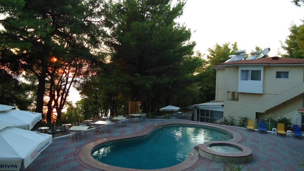 Dryades Hotel سيفيري المظهر الخارجي الصورة