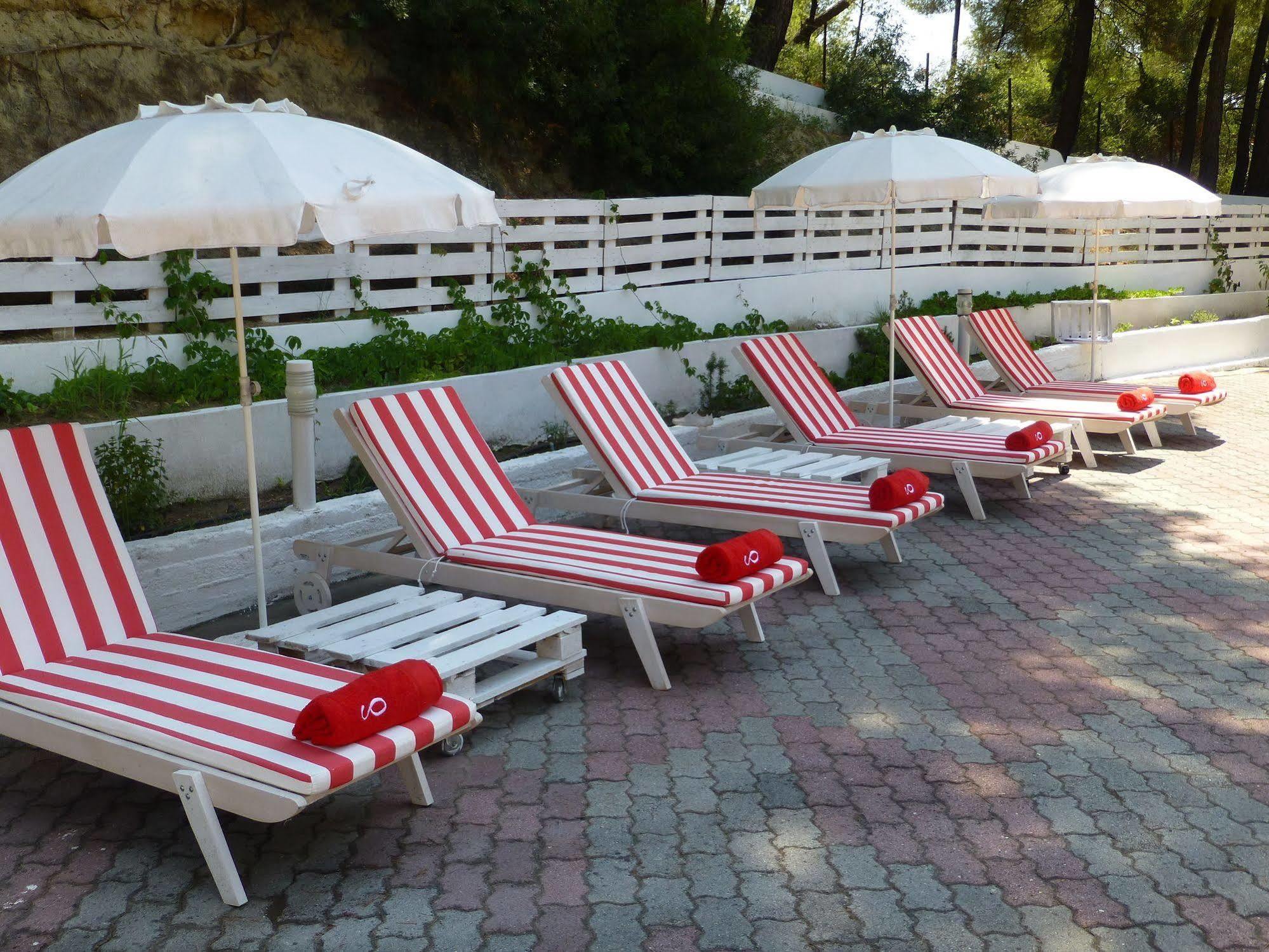 Dryades Hotel سيفيري المظهر الخارجي الصورة