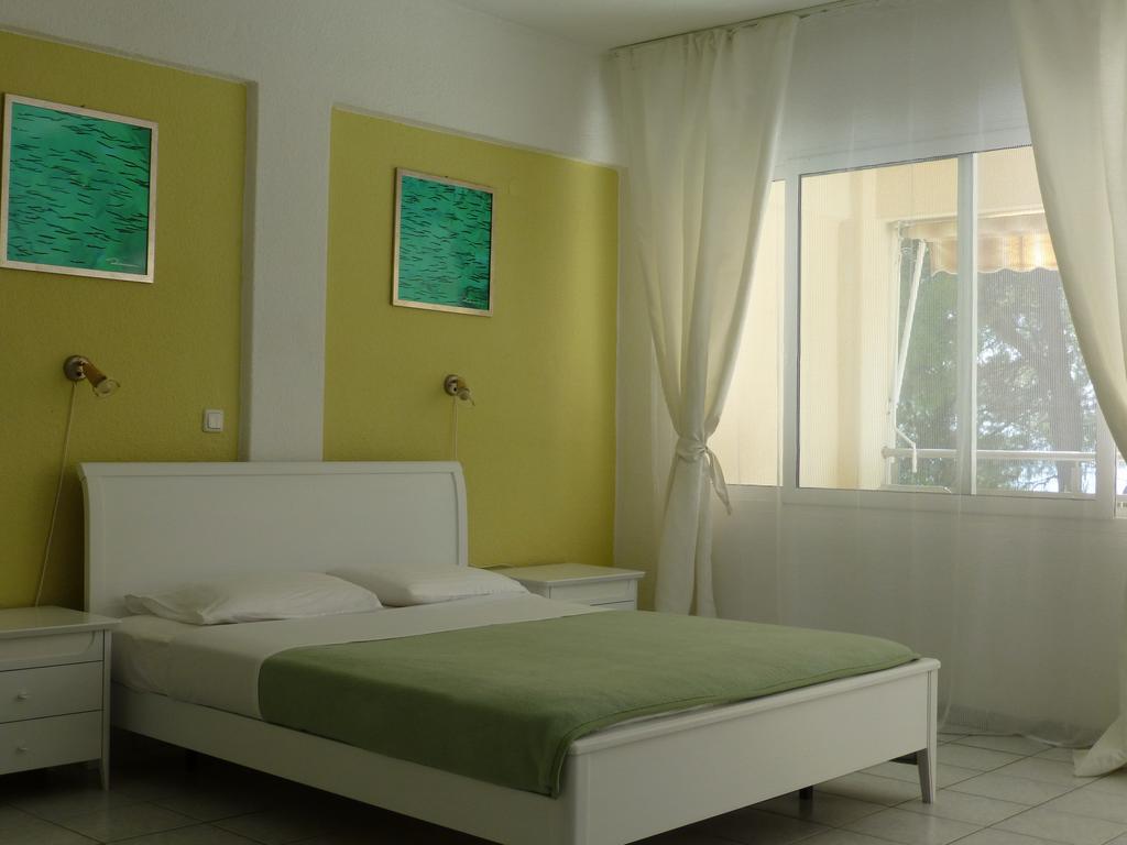 Dryades Hotel سيفيري المظهر الخارجي الصورة